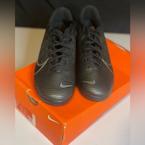 Nike‎ Vaper 13 Academy Black Soccer Shoes Men’s 7.5/Women’s 9, brand new in box - Picture 8 of 16